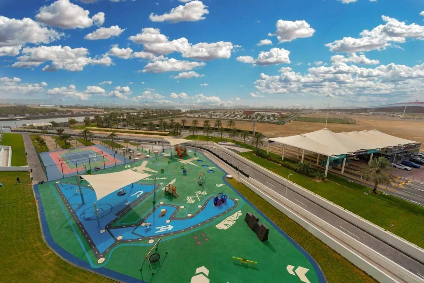 Apartament Luxury Waterfront 3Br, Pool, Canal Views! Yas Island Abu Zabi Zjednoczone Emiraty Arabskie